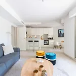 1-br Garden With Pool Peaceful Private Parking * 칸느
