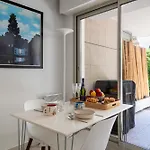 1-br Garden With Pool Peaceful Private Parking 아파트 *