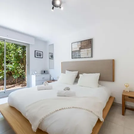 Apartamento 1-br Garden With Pool Peaceful Private Parking *