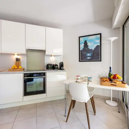 1-br Garden With Pool Peaceful Private Parking Cannes