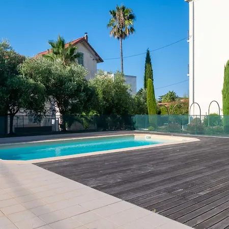 1-br Garden With Pool Peaceful Private Parking *