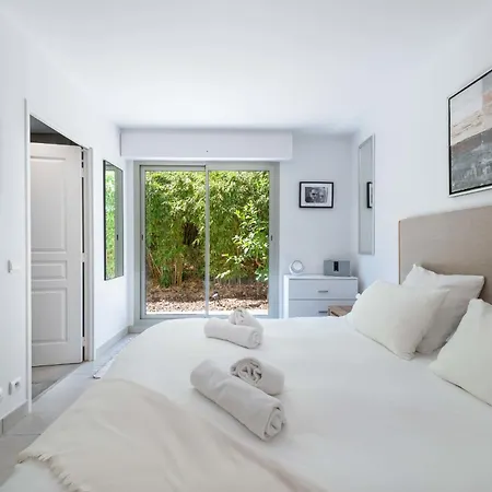 1-br Garden With Pool Peaceful Private Parking * Cannes